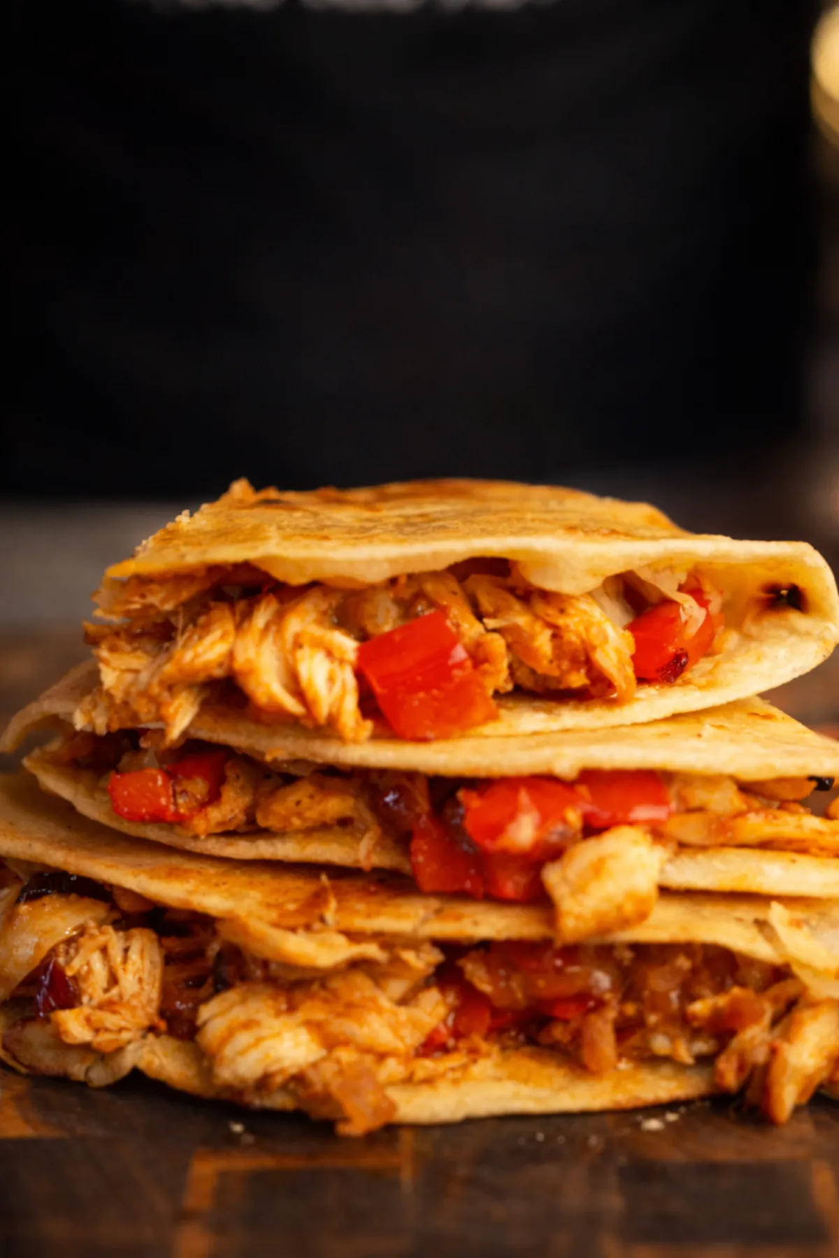 Quesadilla cu pui — 42g proteine, 460 kcal, 18 min